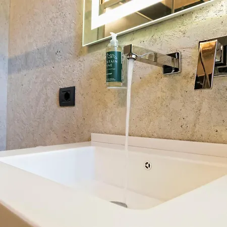 Domus Mea 4*