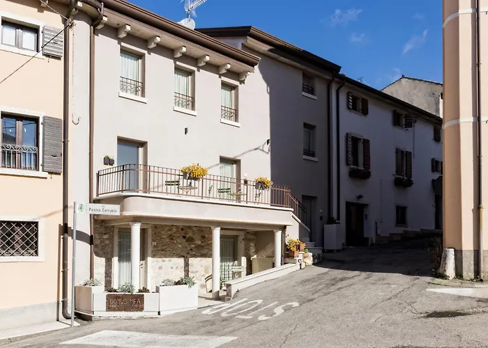 Gasthof Domus Mea Costermano sul Garda