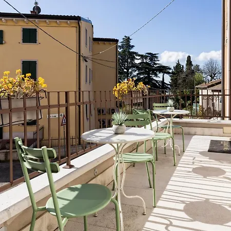 Domus Mea Guest house *